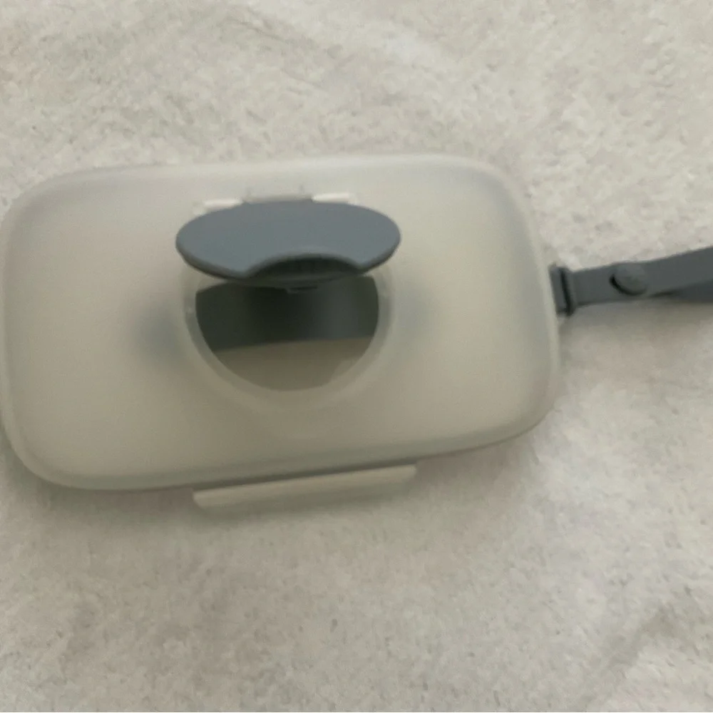 Pottery barn kids Luxury Travel Baby Wipes Dispenser - Gray